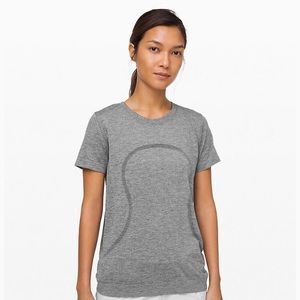 EUC Lululemon Swiftly Tech Size 6 Gray*Relaxed Fit